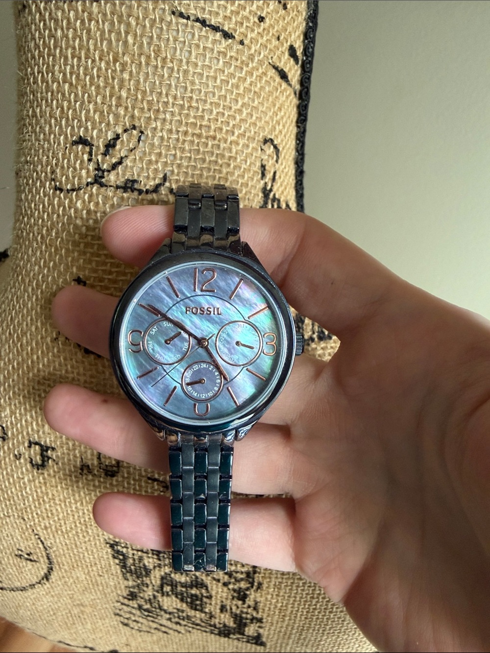 Fossil Womens Pearl Iridescent Blue Watch 14mm Suitor Gunmetal Gray Link Band